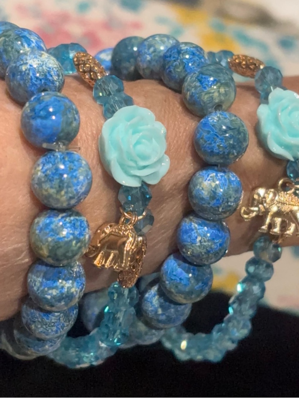 BEAUTIFUL BLUE JEAN & FACETED GLASS BEADBRACELETS W/BLUE ROSE & ELEPHANT  4PC